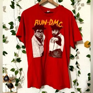 Adidas Originals - rare vintage band tee Run DMC  NYC Skylin